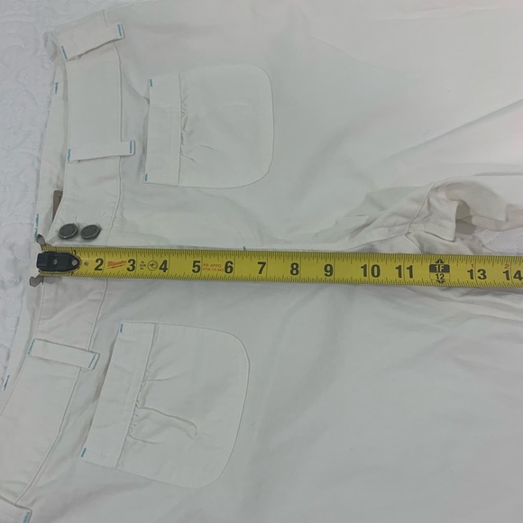 I.E. Womens Size 14 Petite Relaxed Fit Straight Leg White Denim Jeans EUC - Picture 8 of 10